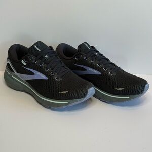 Brooks Ghost 15 Running Shoes – Women’s Size 10 Black/Jacaranda/Salt
